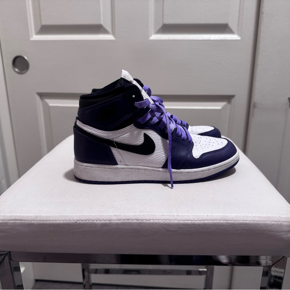 Jordan Women's Sneakers in Purple and White - Picture 2 of 4
